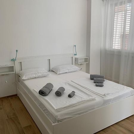 Studio Apartment Zara Exteriör bild