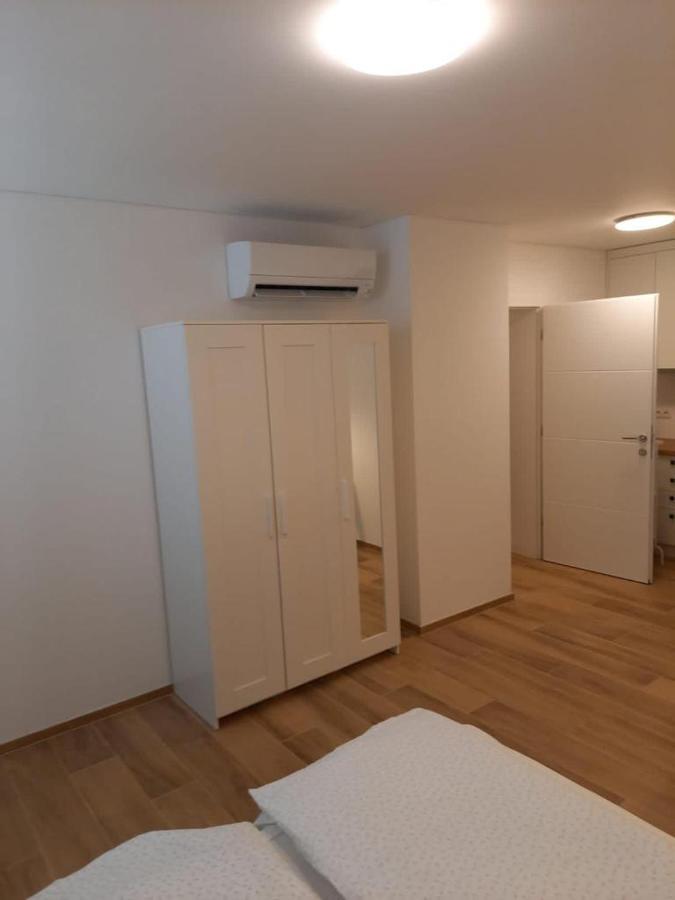 Studio Apartment Zara Exteriör bild