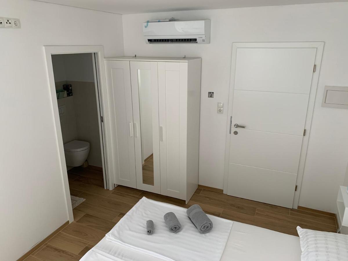 Studio Apartment Zara Exteriör bild